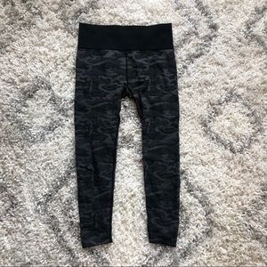 Camo soul cycle leggings